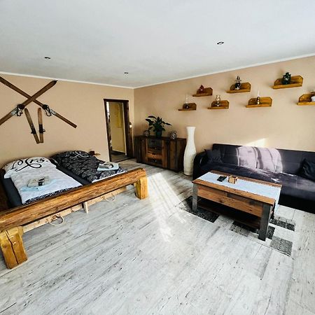 Apartman Houmr Яхимов Экстерьер фото