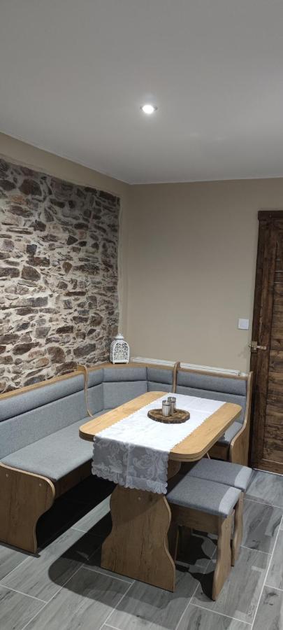 Apartman Houmr Яхимов Экстерьер фото