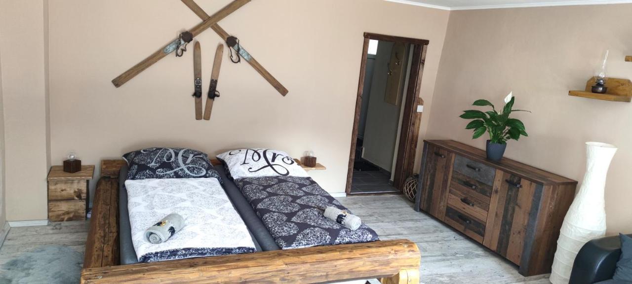 Apartman Houmr Яхимов Экстерьер фото