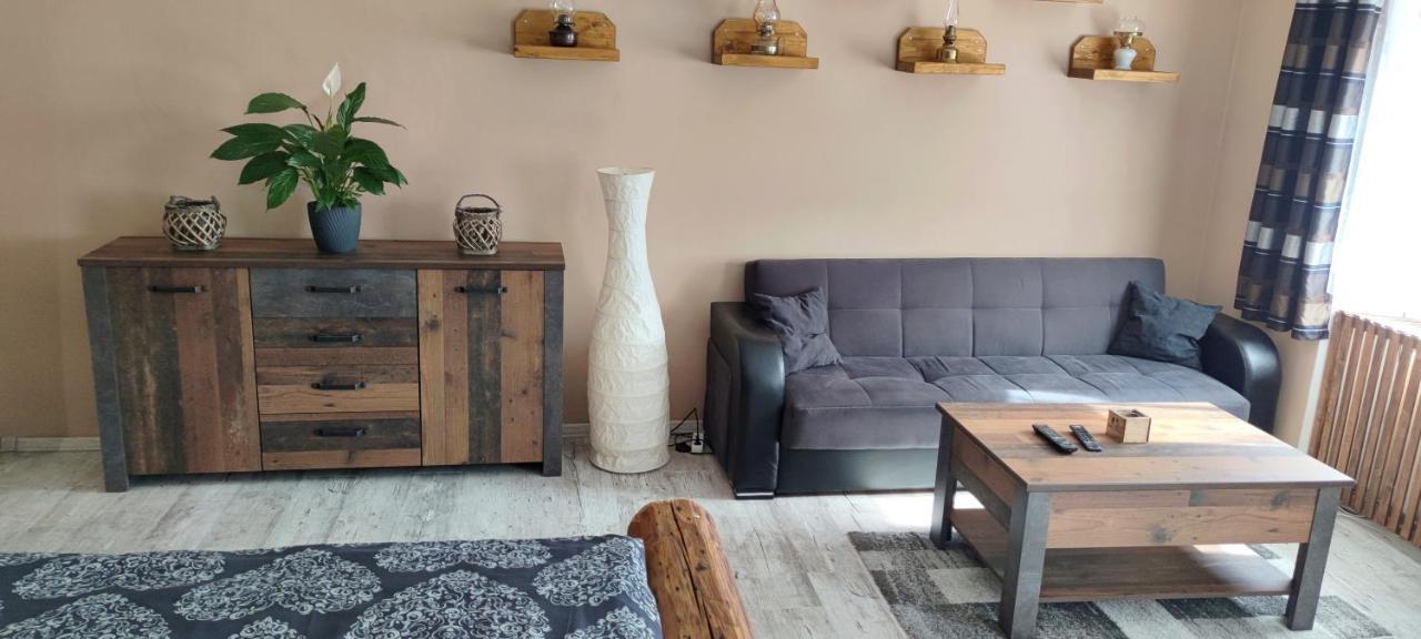 Apartman Houmr Яхимов Экстерьер фото